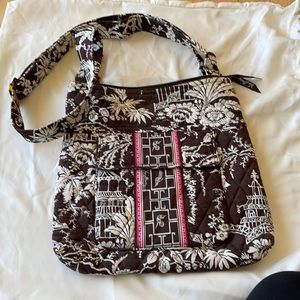 Vera Bradley adjustable cross body bag